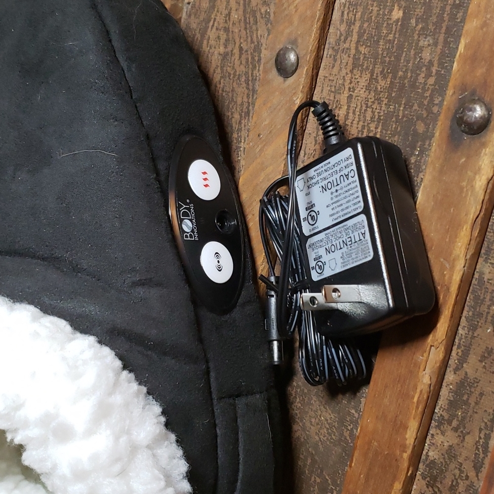 Electric Foot Warmer - Picture 3 of 7